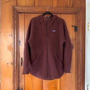 Patagonia quilted zip up jacket
